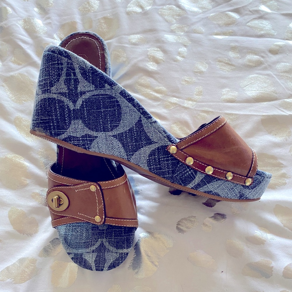Coach sandals